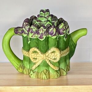 Avon Vintage Miniature Teapot Shape Trinket Box Season Harvest Bisque Porcelain